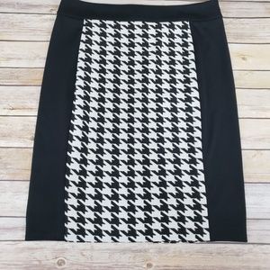Sunny Leigh Black/White Houndstooth skirt 8